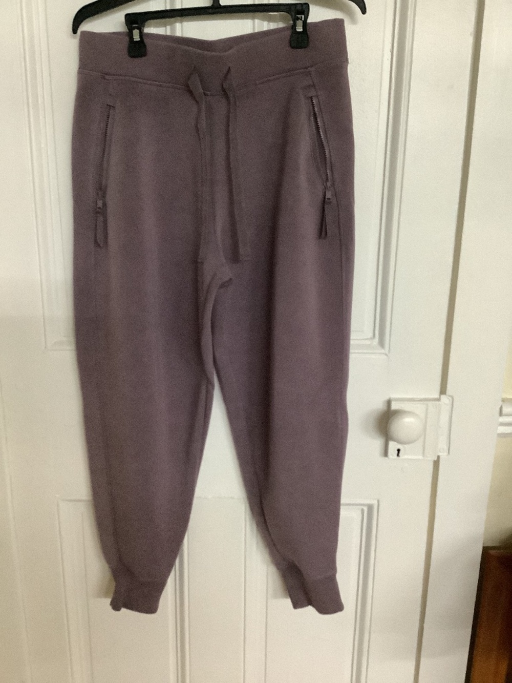 Women’s Swear pants size Lg plum color